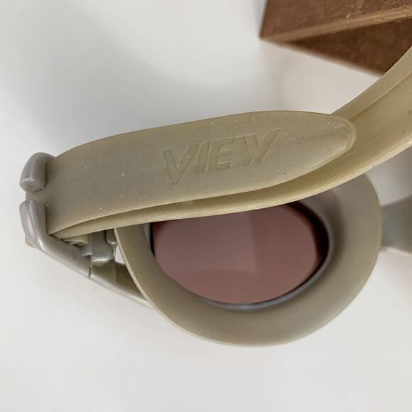 🏊🏻♀️Japan VIEW swimming goggles - Picture 6 of 6
